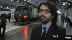 Ông Andrea Di Nicola, giáo sư về tội phạm tại trường Đại học Trento ở Italia, đã đi khắp châu Phi và Trung Đông để phỏng vấn những người có dính dáng đến mạng lưới đưa người lậu.