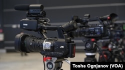 ЗНМ и ССНМ ги повикуваат надлежните институции да обезбедат заштита на новинарите од вознемирување и закани