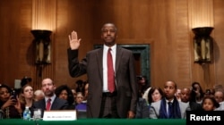 Dr. Ben Carson is sworn in to testify before a Senate Banking, Housing and Urban Affairs Committee confirmation hearing on his nomination to be Secretary of the U.S. Department of Housing and Urban Development on Capitol Hill in Washington, Jan. 12, 2017.