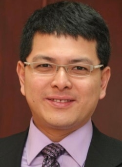 新加坡国际事务研究所高级研究员胡逸山