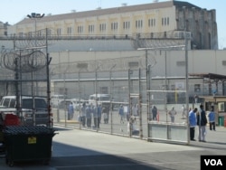 More than 4000 men are held at San Quentin State Prison, California’s oldest correctional institution. (VOA / JoAnn Mar)