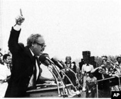 Civil rights leader Benjamin Hooks became Tennessee’s first black criminal court judge in 1965.