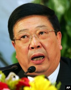 2007年日3月13日中国民政部副部长李立国在全国人大新闻发布会上