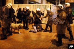 Gretsiyada hukumatga qarshi namoyishlar