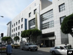 Many jobless and homeless people find sanctuary at the San Francisco Public Library.