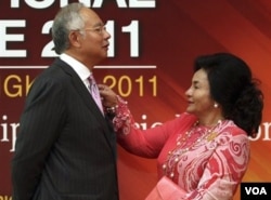 Perdana Menteri Malaysia, Najib Razak dan ibu negara Rosmah Mansor (foto: dok).