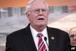 Respublikachi kongressmen Josef Pitts