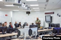 DIA Director Lt. Gen. Vincent Stewart discusses artificial intelligence and machine learning at the DIA Industry Day presentations Aug 2 at DIA headquarters in Washington, DC.(Courtesy DIA)