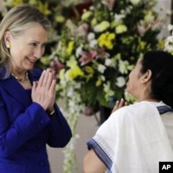 Yaqinda AQSh Davlat kotibasi Xillari Klinton ham Hindistonga borgan edi