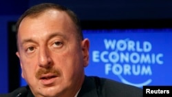 Qərb mətbuatı prezident İlham Əliyevi avtoritar lider kimi təsvir edir.