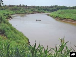A massive hydroelectric dam threatens the tribes of the Lower Omo River, Ethiopia
