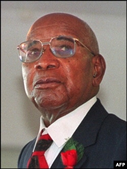 Kamuzu Banda.