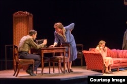 Director John Tiffany's Broadway revival of Tennessee Williams’ "The Glass Menagerie" retells the classic tale of family, heartbreak and faded dreams. (Photo by Michael J. Lutch)