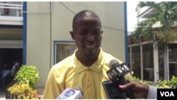 Radio Mega reporter Ramanès Samedi (Photo: Matiado Vilme )