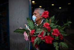 La declaratoria de cuarentena colectiva de parte de Maduro reviste un beneficio no solo de control sanitario, sino político y social, opina Daniel Varnagy, politólogo.