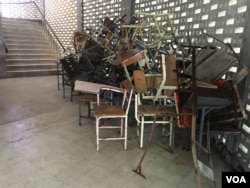 La profesora Delvis Morales Vílchez gana un salario de cinco dólares por 132 horas de clases al mes en la Universidad del Zulia, una de las más antiguas de Venezuela.