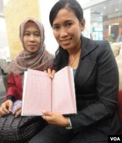 Humas PT Garuda Indonesia, Diah Wiratmi (depan).