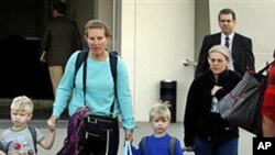 People evacuated from Egypt at the Larnaca, Cyprus airport, January 31 2011