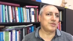 Fuad Ağayev danışır