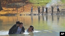 A scene from The Flowers of Kirkuk, a film recently shown at the Rome Film Festival, mixing love, women's rights and ethnic tension in 1980s Iraq (courtesy - romacinemafest.org)