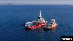 Ако новата морска рута биде успешна, може да помогне да се олесни кризата со глад што ја погодува Газа, каде што стотици илјади луѓе се соочуваат со неисхранетост, а болниците во најпогодените северни области објавија дека децата умираат од глад