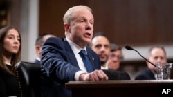 Stiv Faynberg AQSh mudofaa vaziri o'rinbosarligiga ko'rsatilgan. Senat, Vashington, 25-fevral, 2025. 