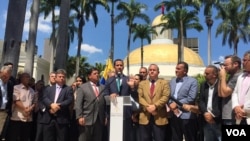 El presidente encargado de Venezuela, Juan Guaidó, señaló que el mundo hoy no está del lado de Juan Guaidó ni de la Asamblea Nacional, sino del lado del venezolano que quiere vivir mejor, que quiere reconstruir la democracia. 