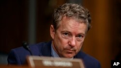 5 березня 2019 р. сенатор-республіканець Ренд Пол, штат Кентуккі на слуханнях сенатського комітету з питань охорони здоров’я, освіти, праці та пенсій. AP Photo/Каролін Кастер