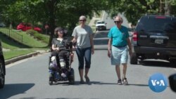 Paralyzed Artist Creates Art With No Boundaries