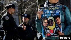 اولمپک ولیج میں 21 کثیر المنزلہ عمارتیں شامل ہیں جن میں مجموعی طور پر 3600 کمرے ہیں۔