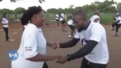 Zimbabwe maa kɔrɔ dɔw bɛ farikolonyɛnajɛ ke kaburudon la.