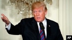 Presiden Amerika Serikat Donald Trump dalam konferensi pers dengan para pemimpin negara-negara BAltik di Gedung Putih, Washington DC, 3 April 2018. (Foto: dok).