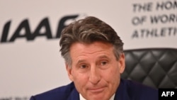 Sebastian Coe lors d'une conférence de prresse à Doha, Qatar, le 25 septembre 2019.