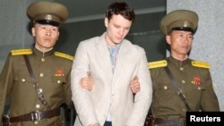 Otto Warmbier falleció el pasado lunes en un hospital de Estados Unidos. Su familia y otros, incluyendo el presidente Donald Trump, culparon a Corea del Norte del estado en que fue devuelto.