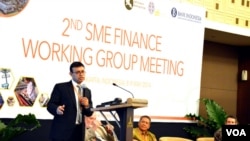 Pertemuan Kelompok Kerja Kecil Menengah (Small Medium Enterprises-SME) Aliansi Keuangan Inklusif di Yogyakarta (8-9 Mei 2014). (VOA/Munarsih Sahana)