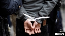 A California group has pioneered a dispute resolution system called restorative justice, which works to keep youthful offenders out of jail. (File photo)