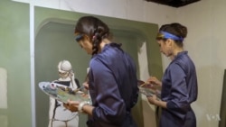 Iranian Twin Sisters Win Over the US with Their Emotional Art