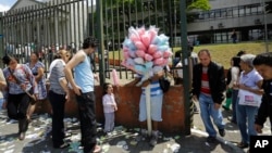 Venesuela - Prezident Nikolas Maduro tərəfdarı əsgərlər<br />
<br />
<br />
<br />
&nbsp;