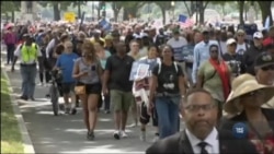 Сотні священиків та вірян пройшли маршем у Вашингтоні, аби закликати націю до толерантності та справедливості. Відео