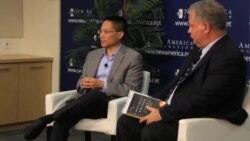 美国万花筒: 白宫表彰文艺杰出人士 华裔作家和艺术家获国家艺术与人文奖