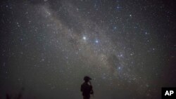FILE - A U.S. Army soldier assigned to Site Security Team Task Force Guardian, is seen at an unidentified location in Somalia, June 10, 2020.