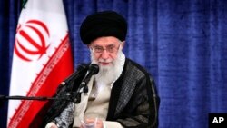 L&#227;nh tụ tối cao Khamenei của Iran
