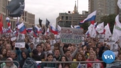 No Longer Apathetic, Russia&#39;s Youth Join Rallies
