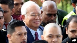  Najib Razak arrive au tribunal à Kuala Lumpur, Malaisie, le 4 juillet 2018
