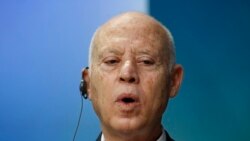 Migrants: les propos du président tunisien "sanctionnent tout un peuple" (ex-ministre)