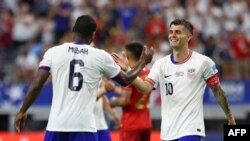 Con goles de Pulisic y Balogun, Estados Unidos derrotó 2-0 a Bolivia en su primer partido de la Copa América, dominando el encuentro y registrando el gol más rápido de su historia en el torneo.