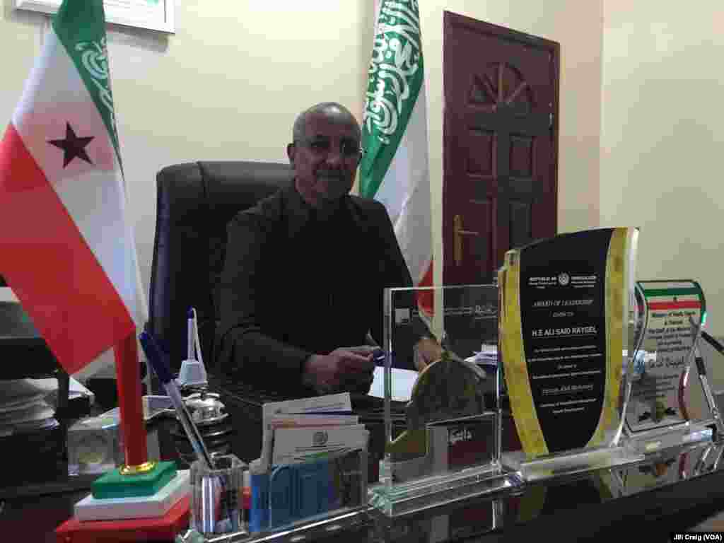 Ali Saed Raygal, Somaliland minister of Resettlement, Rehabilitation and Reconstruction, at his desk in Hargeisa, Somaliland, March 30, 2016.