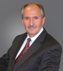 Elez Biberaj, Voice of America acting director