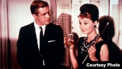 Publicity still of Audrey Hepburn, George Peppard in Breakfast at Tiffany's - Copyright Paramount Pictures 