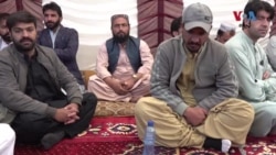 په کوټه کې د یوې جرګې ګډونوالو له میندو پلرونو غوښتي خپلو ماشومانو ته دې پر وخت پولیو ضد څاڅکي ورکوي